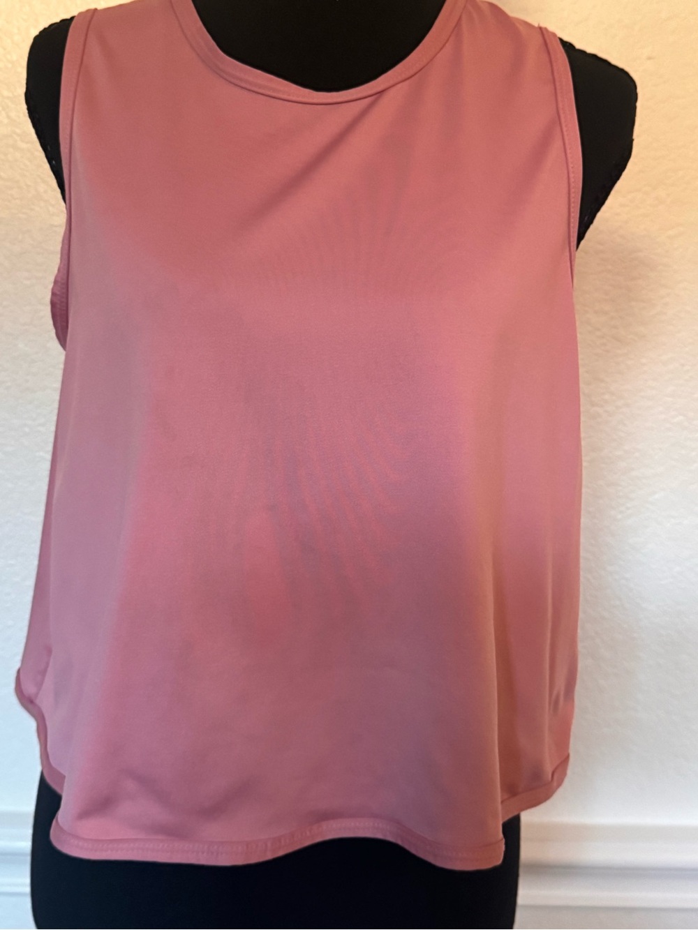 Women's Sleeveless Scoop Neck Tank Top - Dusty Rose